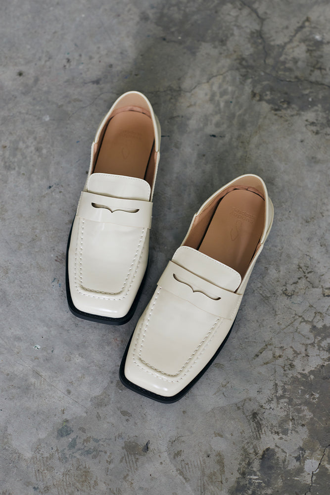 Perth Penny Loafers in Glazed Cream