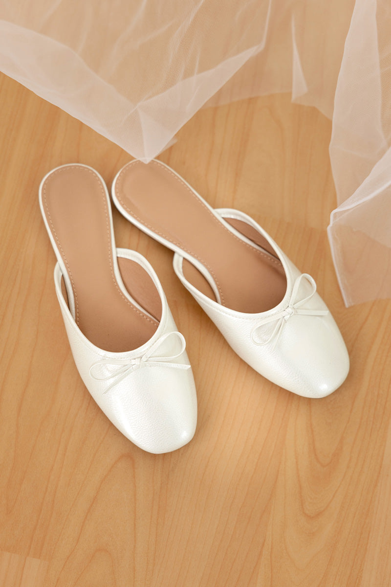 Amelina Patent Bow Mules in Cream