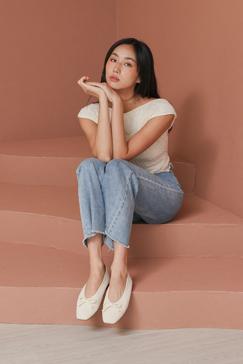 Balleta Cloud Flyknit Flats in Cream