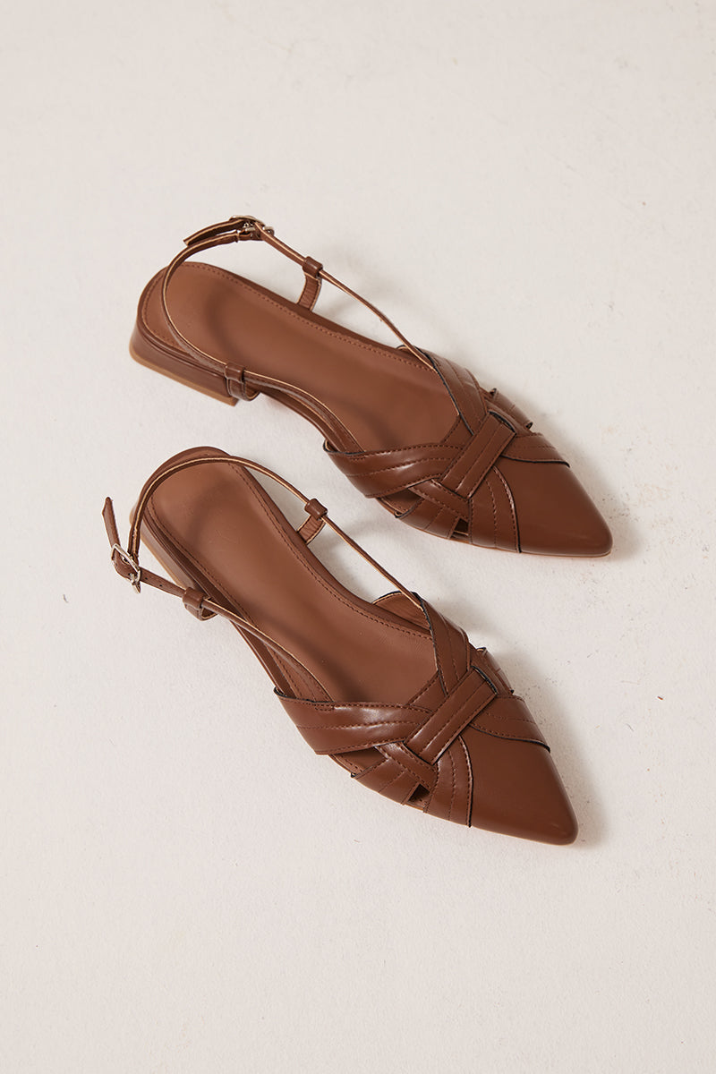 Bonnie Interlocking Flats in Pecan