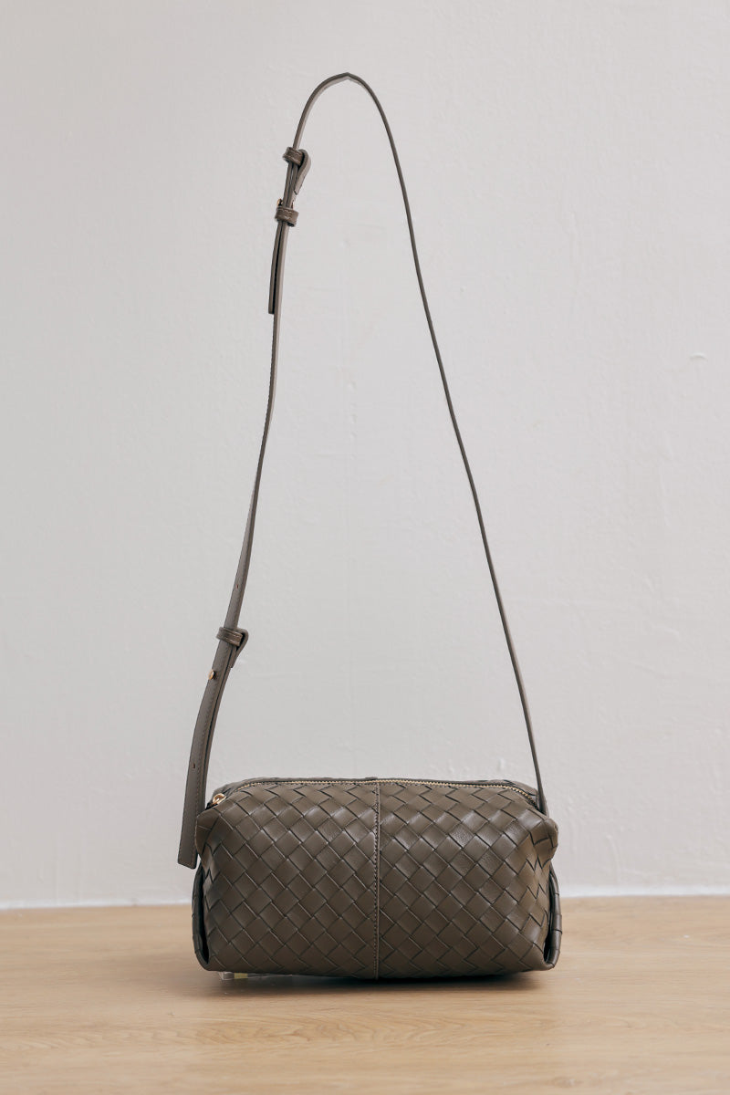 Cairo Weaved Box Bag in Olive