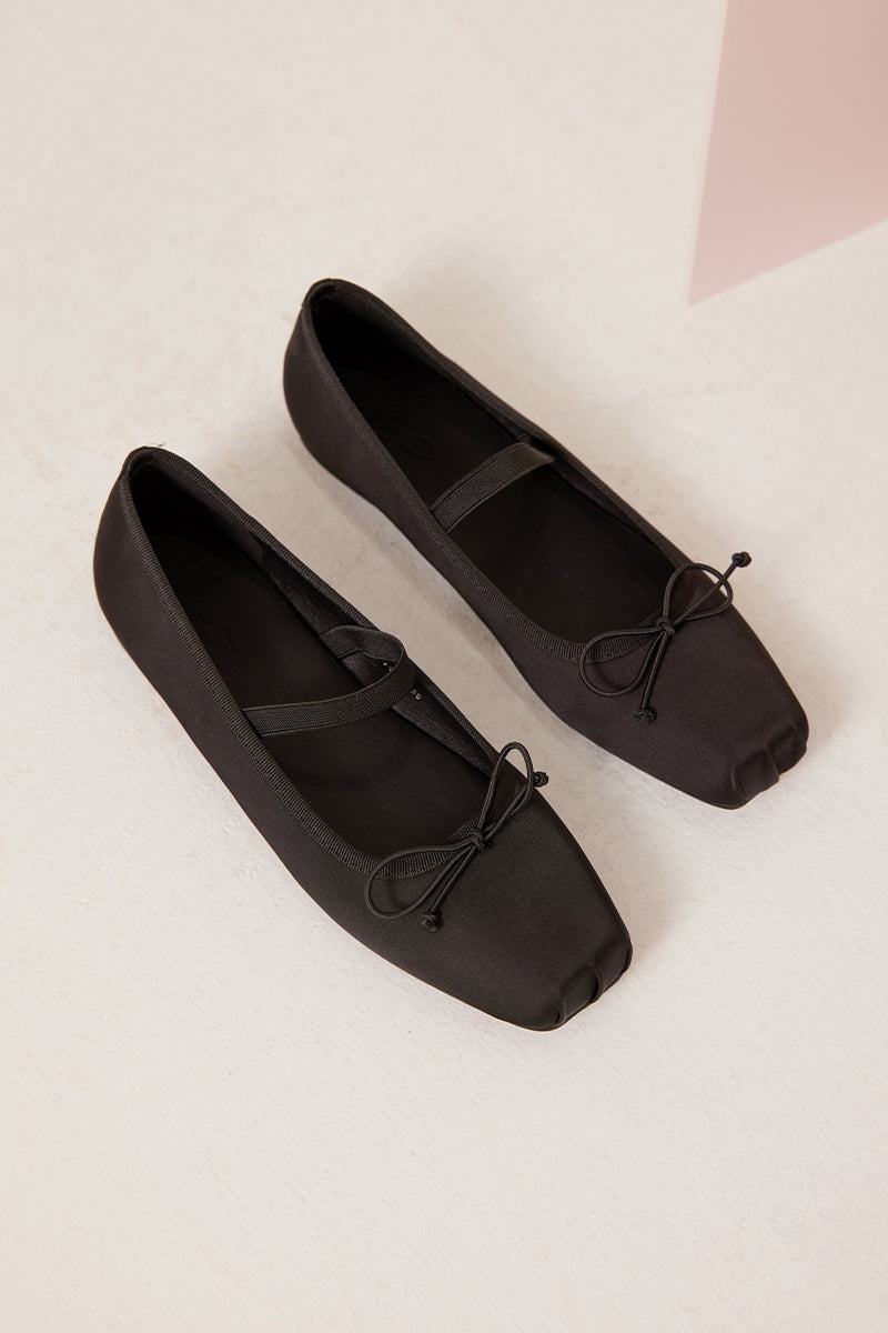 Charlotte Ballet Satin Flats in Black