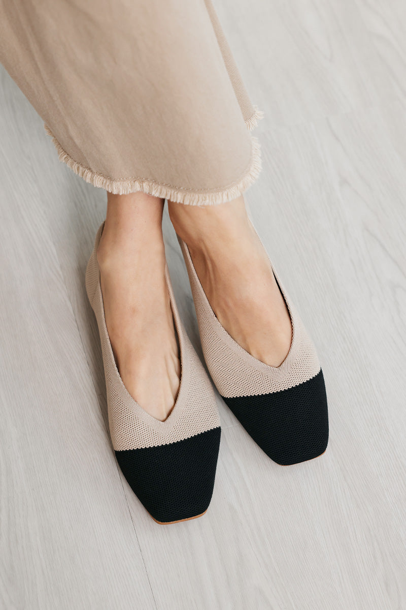 Coco Cloud Flyknit Flats in Nude