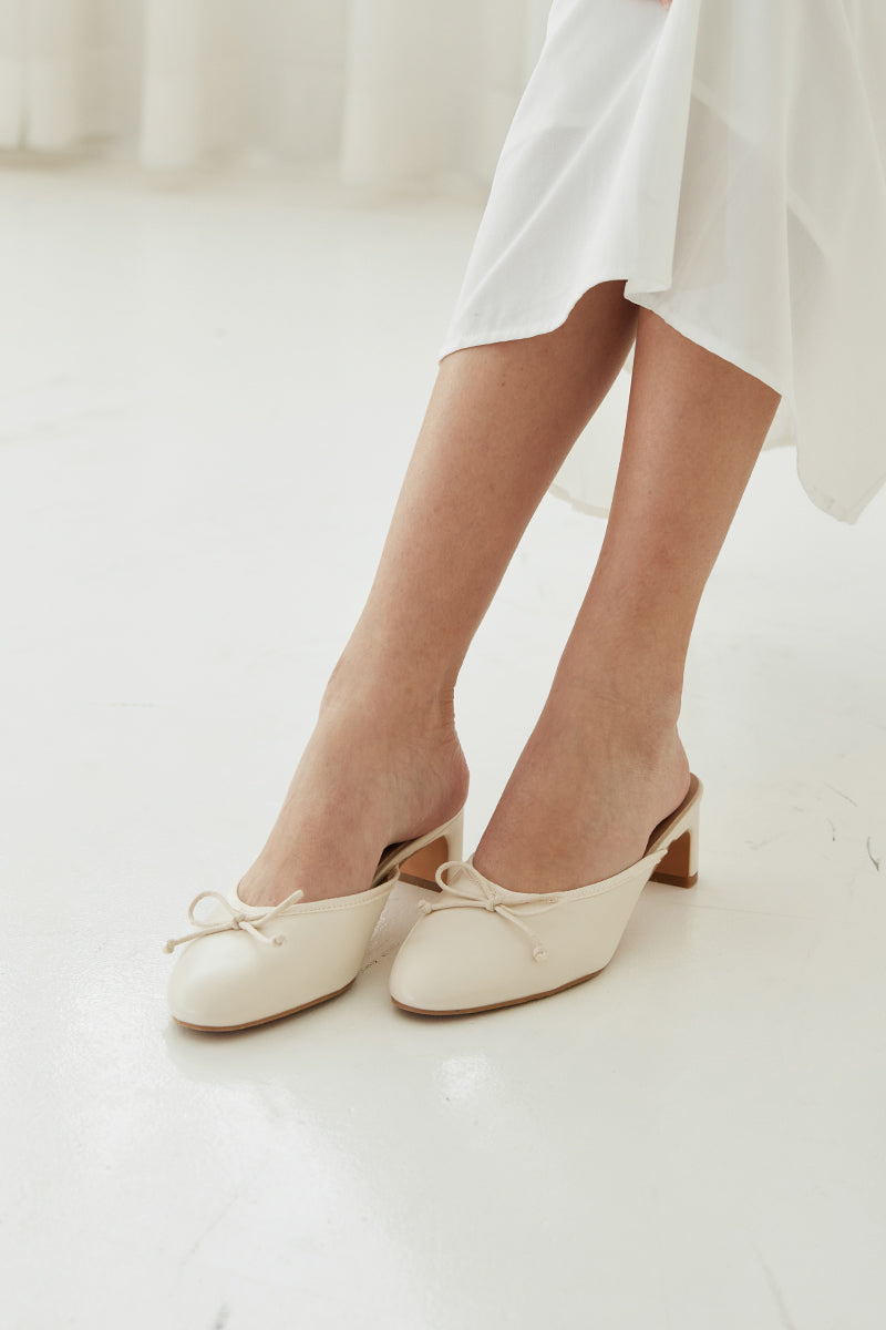 Colette Ballet Slip-on Mules in Cream