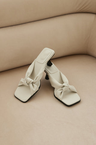 Darcy Knotted Heels in Chalk