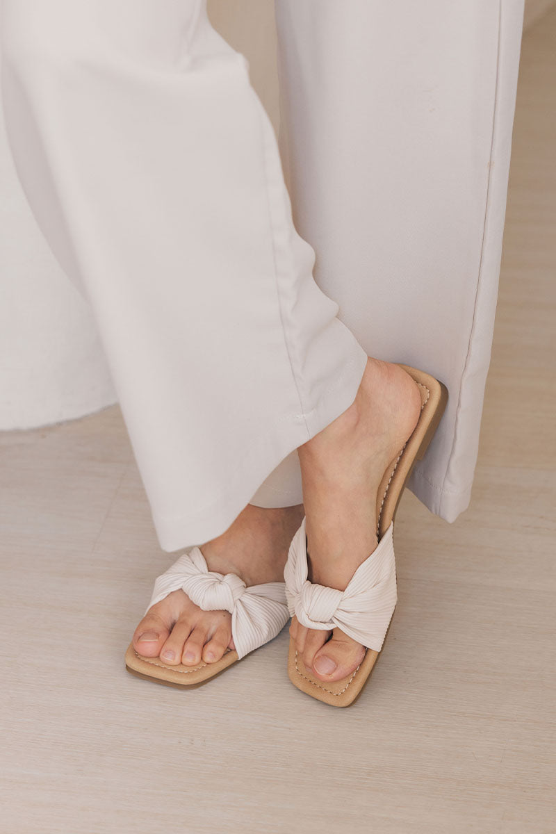 Emmie Knotted Sliders  in Cream Waterproof Corduroy