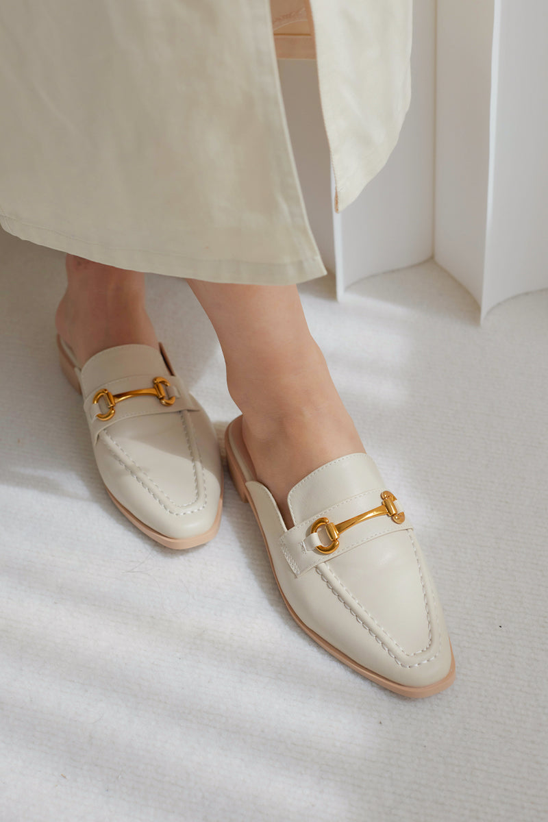 Jackie Loafer Mules in Cream