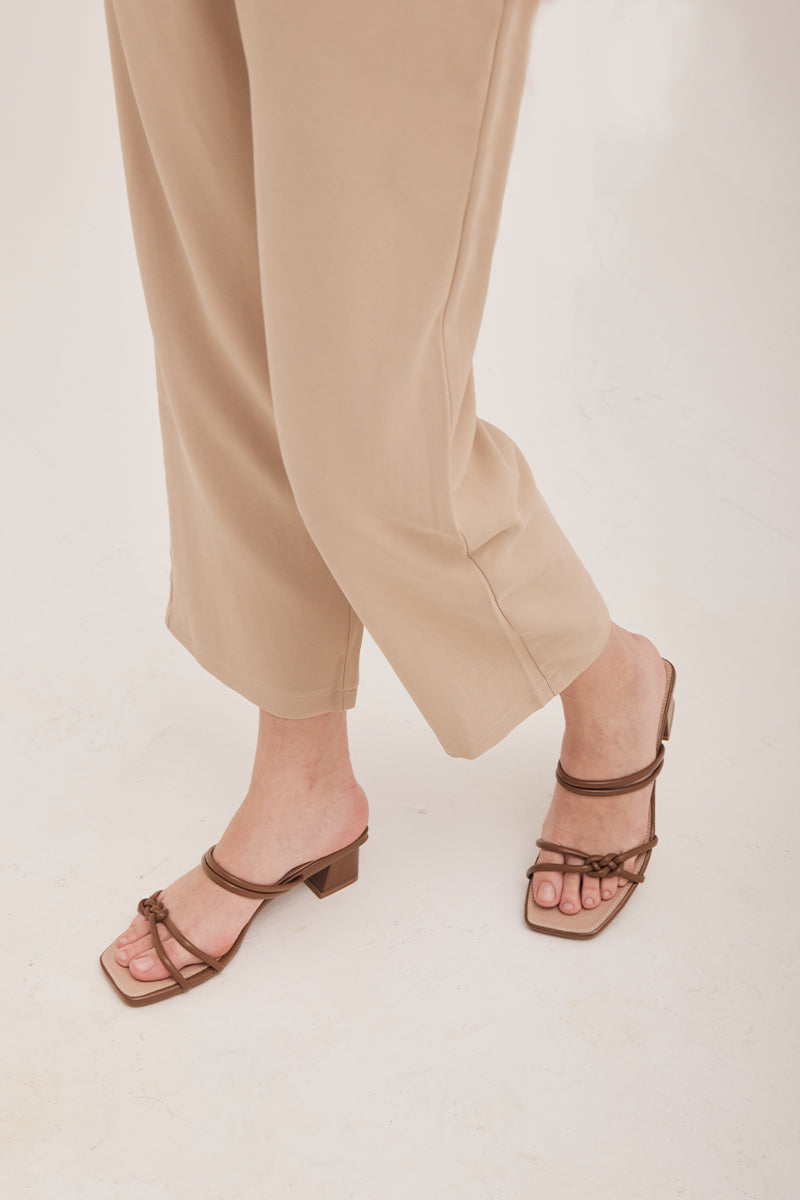 Kaiya Knotted heels in Sepia