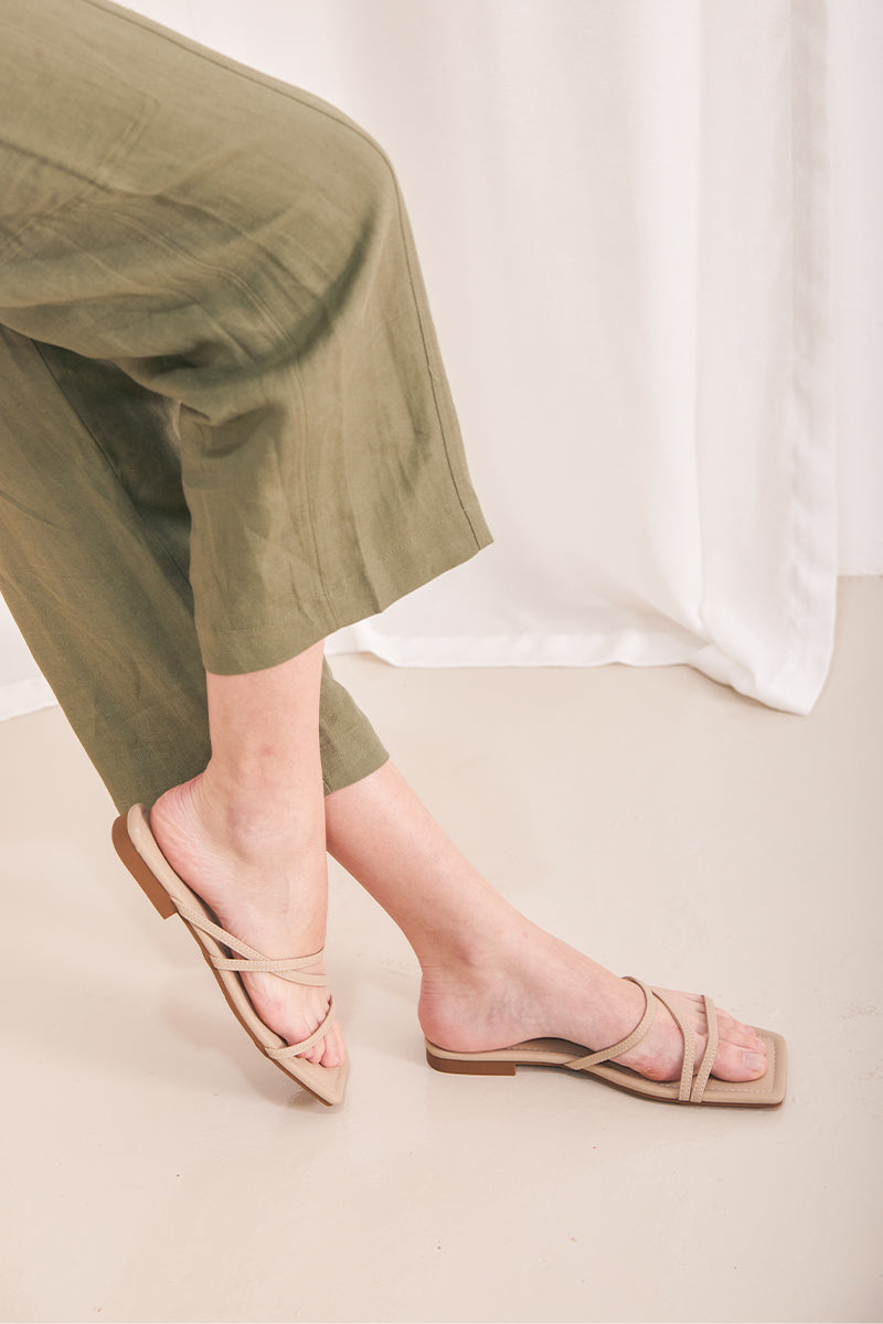 Laike Strappy Sliders in Taupe