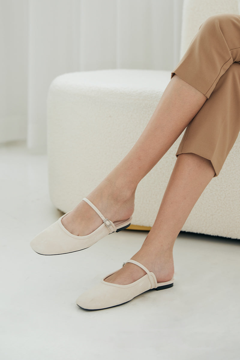 Liora Slip-on Mules in Cream Waterproof Satin