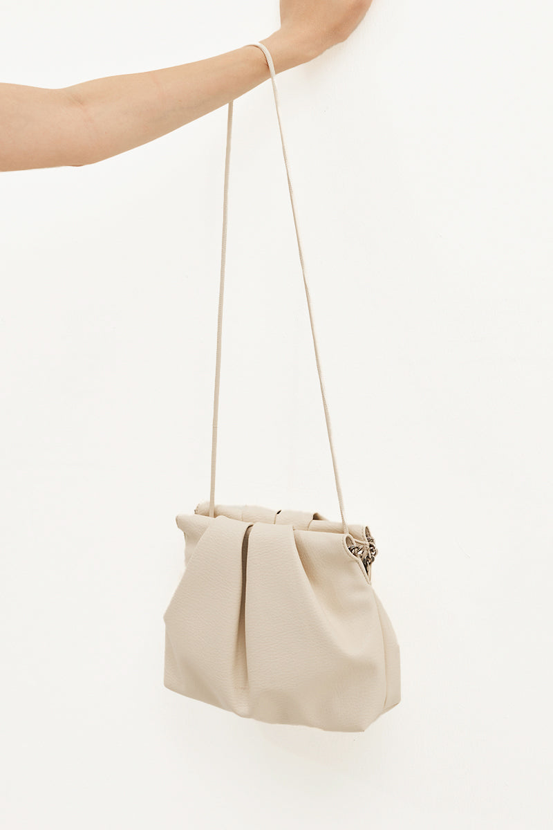 Mantou Ruched Bag in Cream