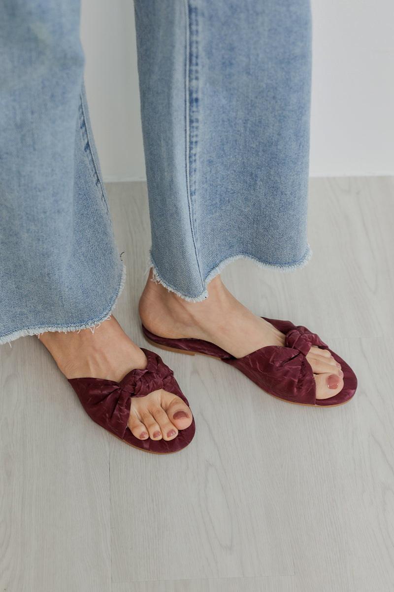 Marisse Knotted Sliders in Waterproof Crimson