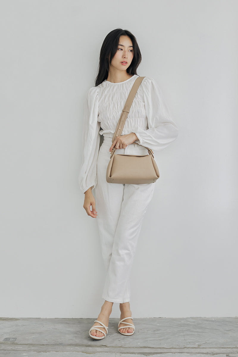 Milan 28 Top-handle Bag in Nude