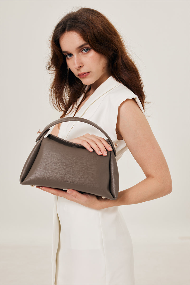 Milan 28 Top-handle Bag in Pebble