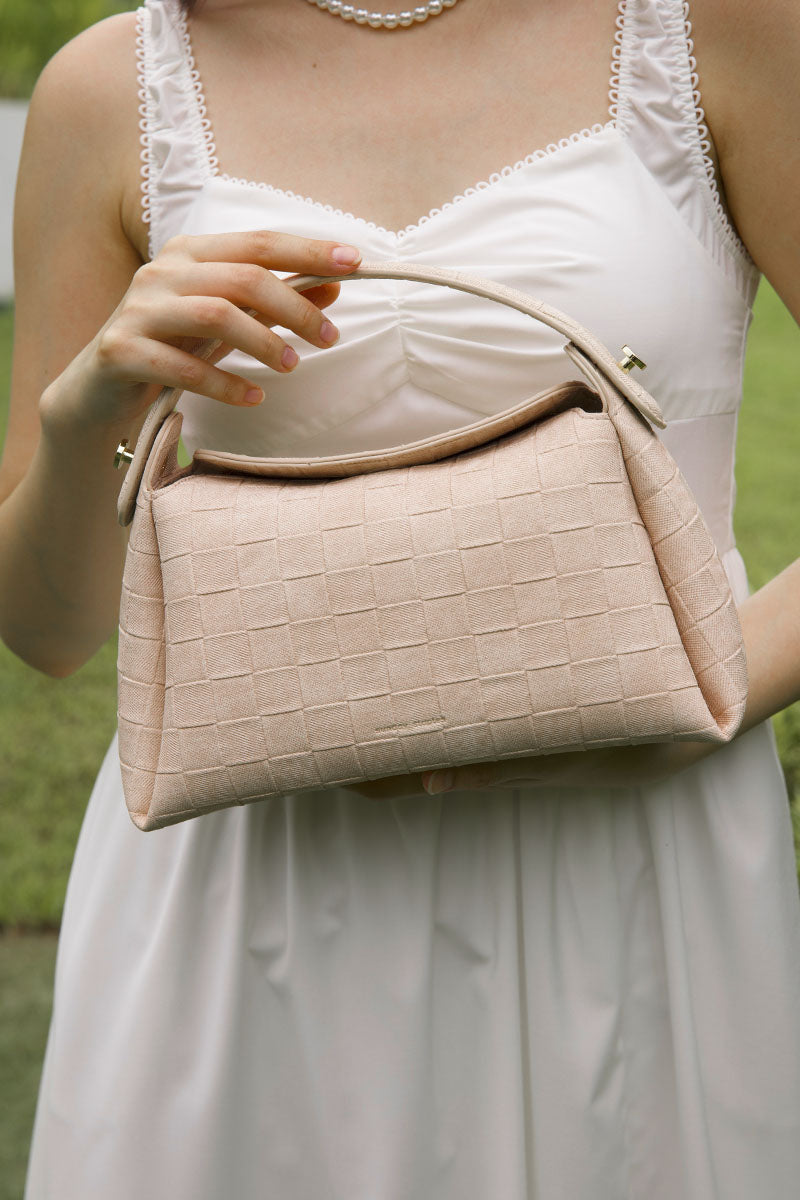 Milan 28 Weaved Top-handle Bag in Natural