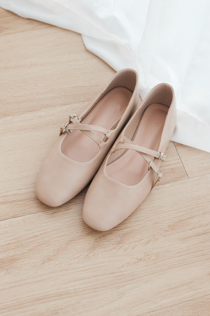 Minji Interchangeable Maryjane Flats in Nude