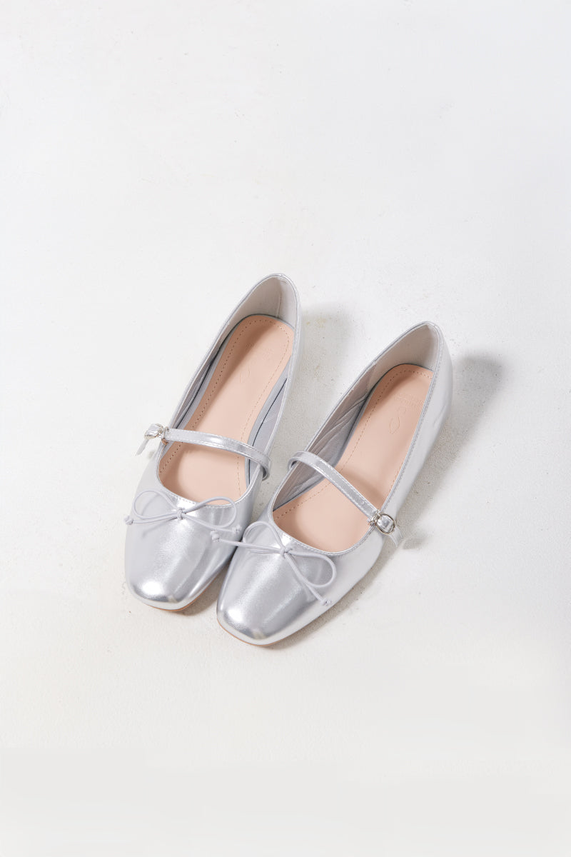 Misty Ballet Maryjane Flats in Silver