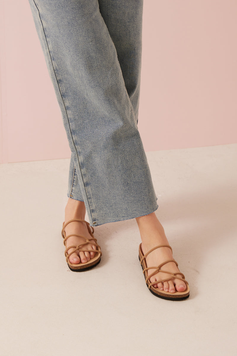 Mojave Strappy Chunky Sandals in Desert