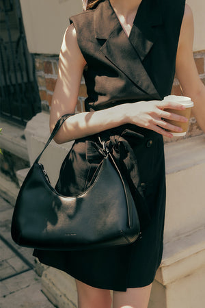 
                  
                    New York Hobo Bag in Black
                  
                