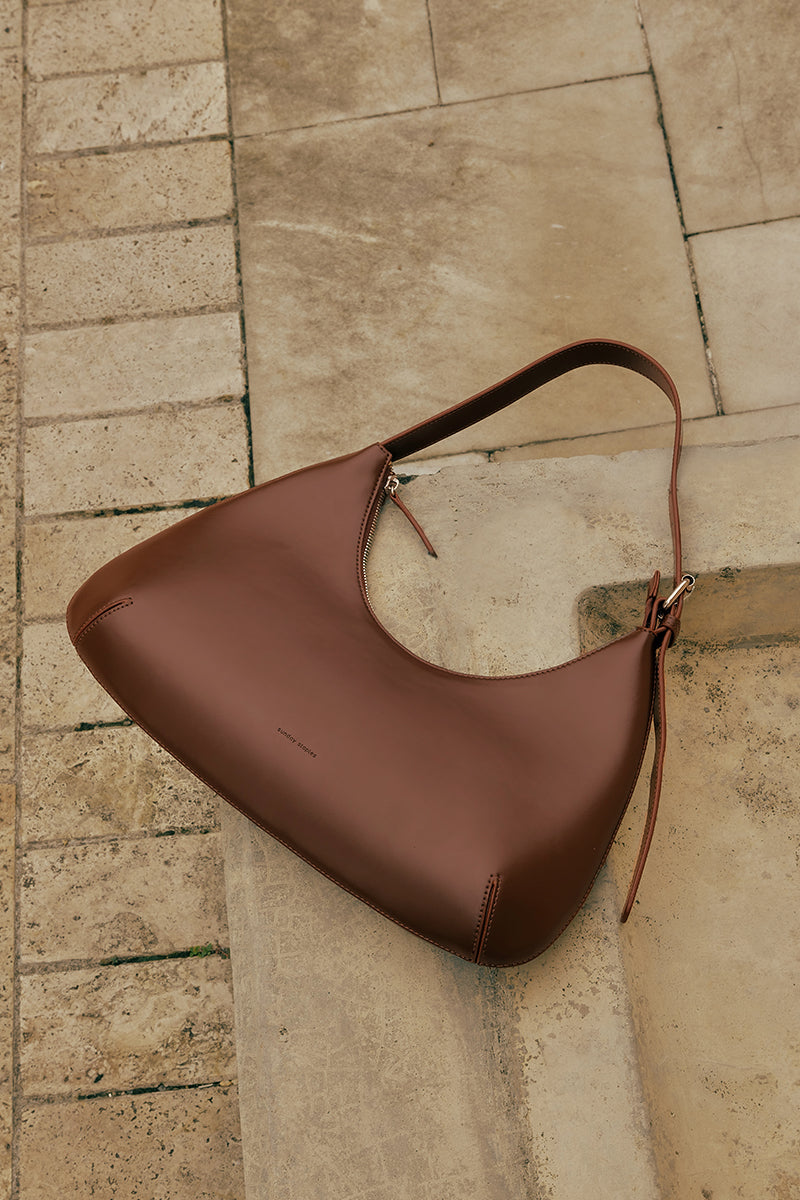 New York Hobo Bag in Brunette