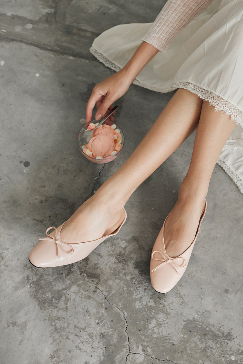 Nyssa Ballet Mules in Baby Pink