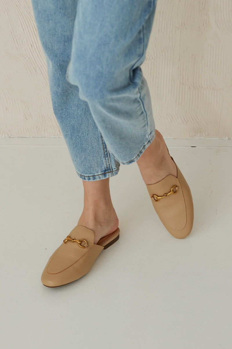 Ocarina Calf Leather Loafer Mules in Nude