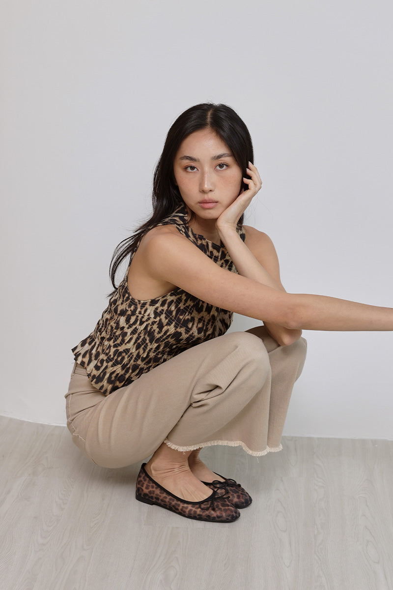 Onca Mesh Leopard Print Flats in Black