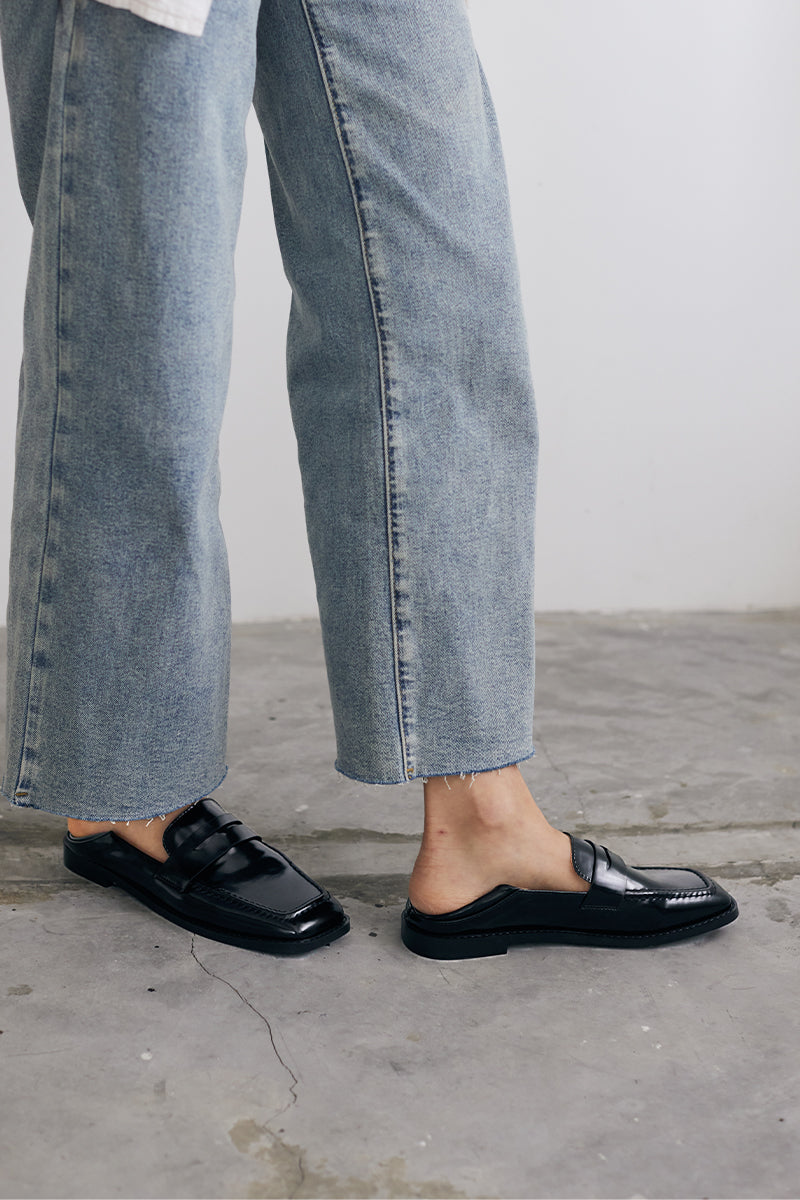 Perth Penny Loafers in Glazed Black