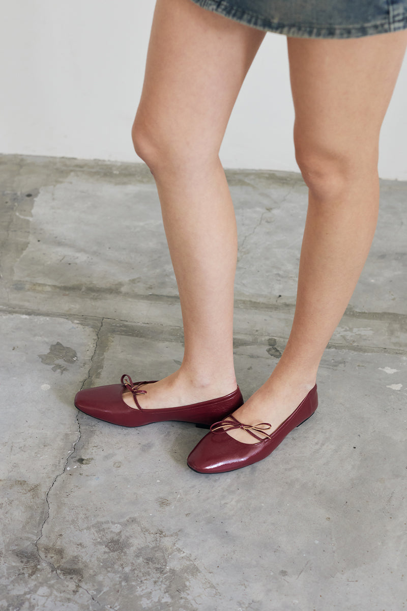 Quilla Knotted Maryjane Flats in Merlot