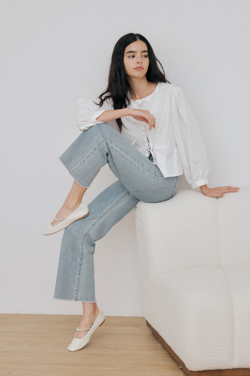 Rian Detachable Pearl Strap Flats in Cream
