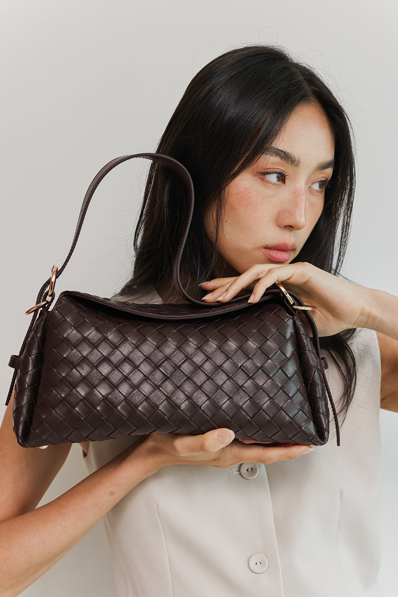 Roma Shoulder Bag in Chocolate Weave