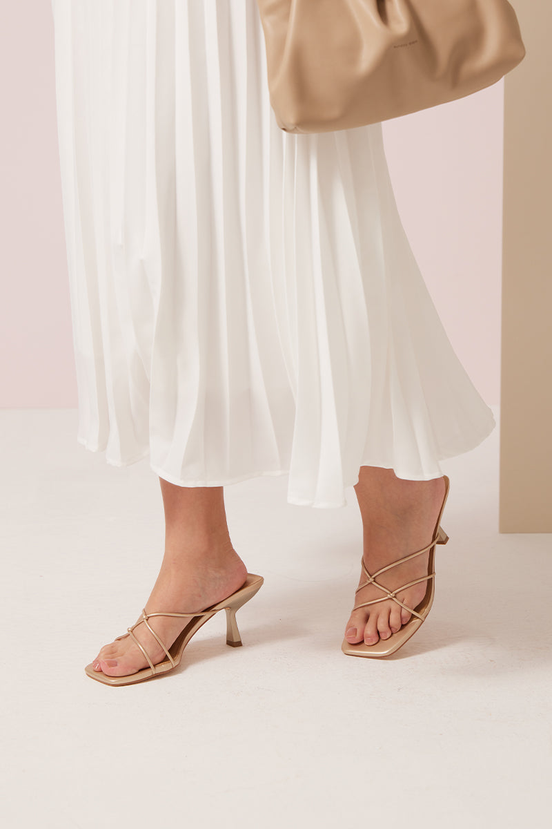 Rome Knotted Heels in Pale Gold