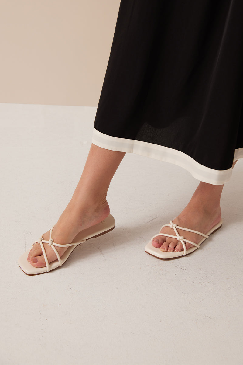 Romily Knotted Sliders in Ivory