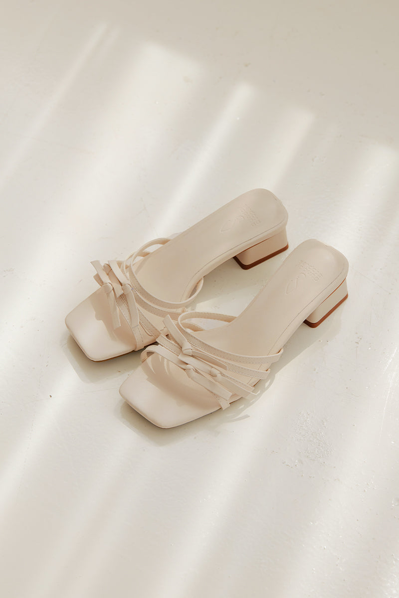 Rosetta Ribbon Heels in Beige