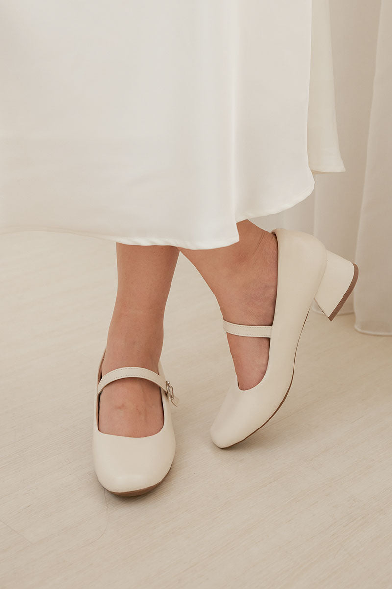 Roxxy Cloud Maryjane Heels in Cream