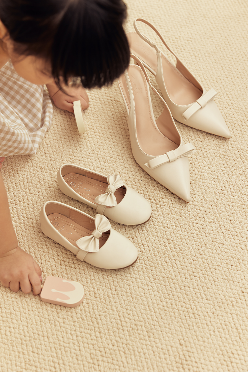 Sable Kids Ribbon Flats in Cream