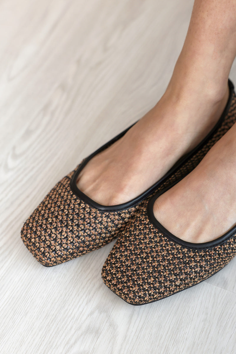 Sevi Rattan Flats in Black