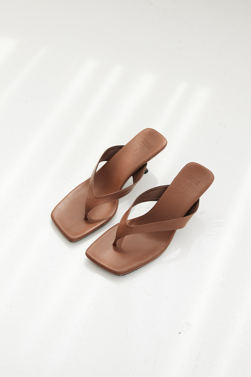 Slone Thong Heels in Brown