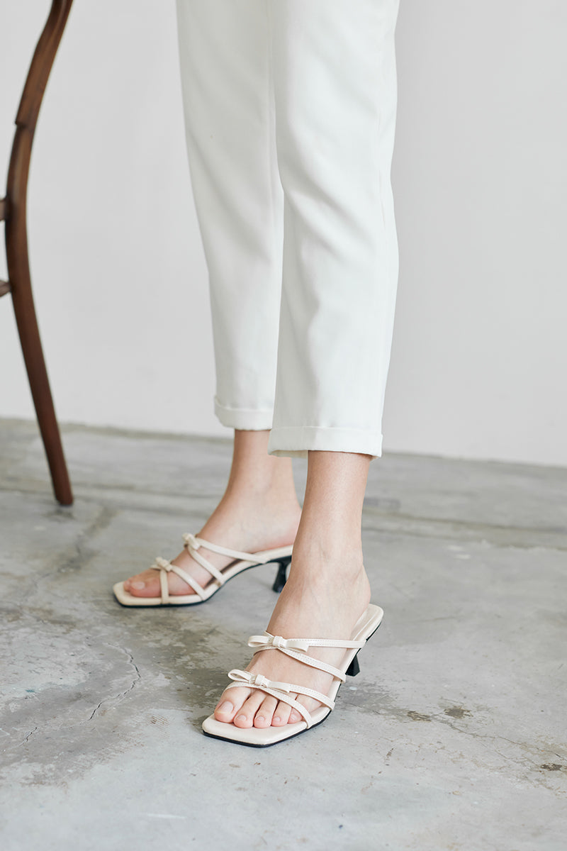 Sora Ribbon Heels in Cream