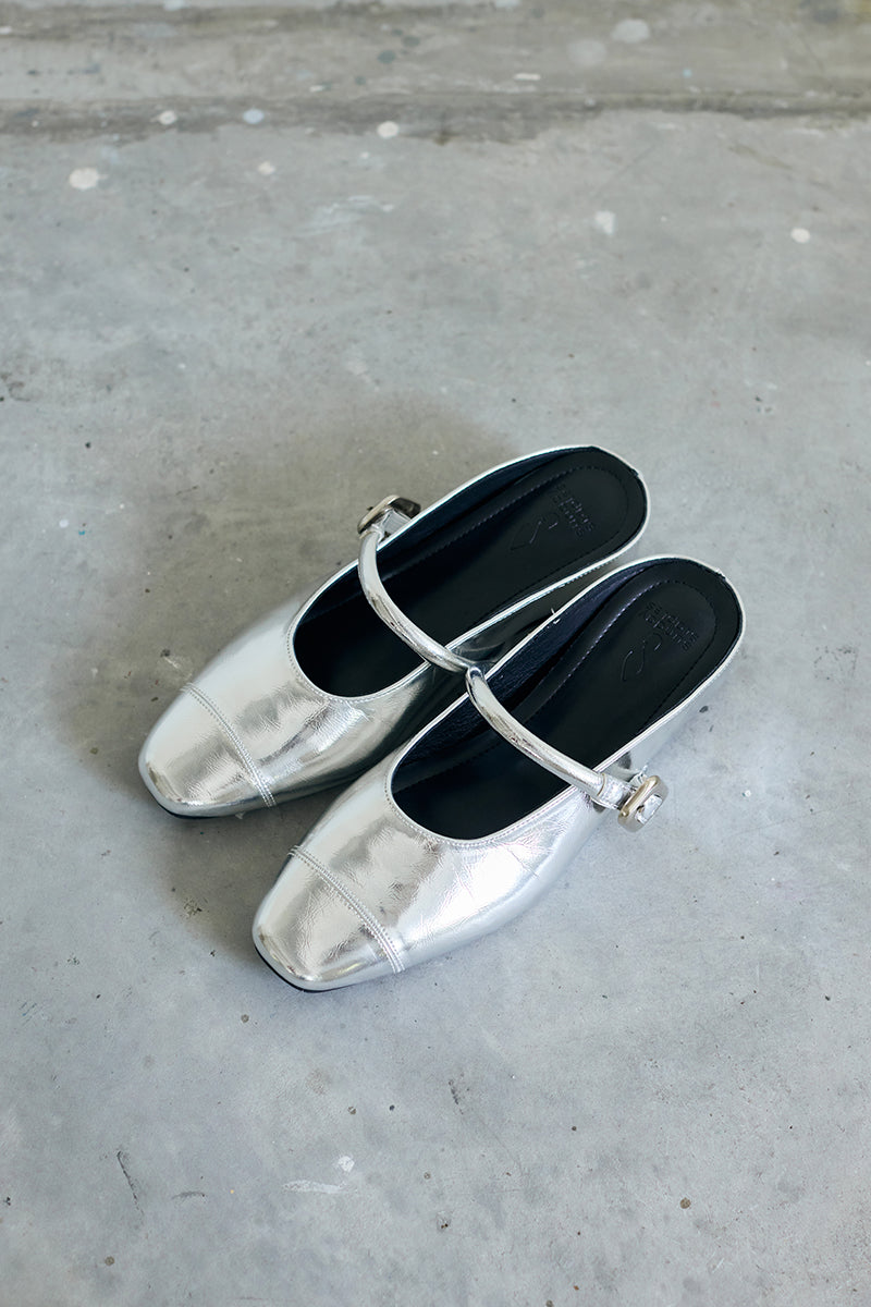 Sujin Buckle Mules in Silver