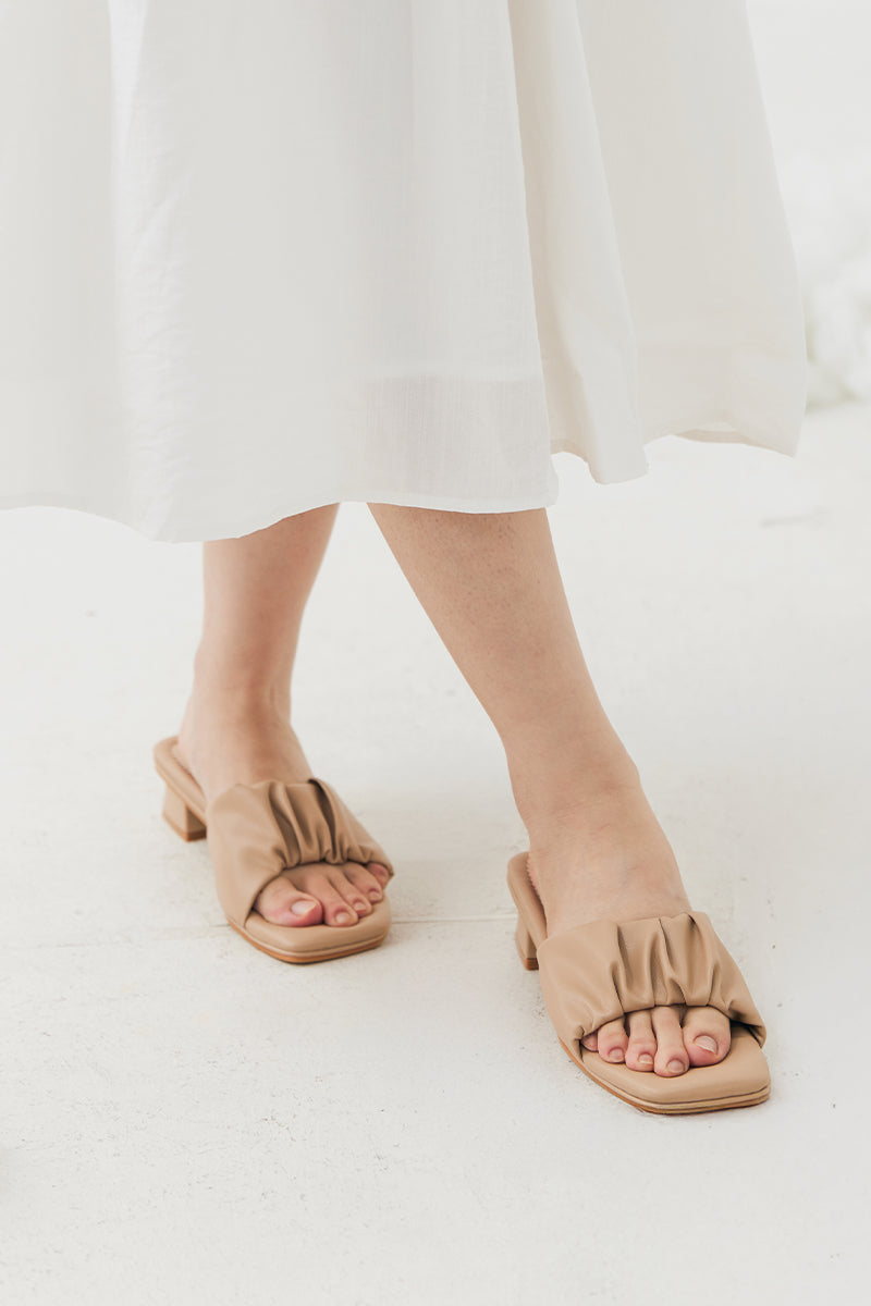 Willette Cloud Heels in Nude