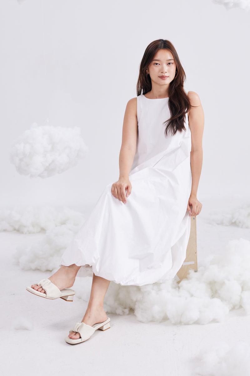 Willette Cloud Heels in Waterproof Linen