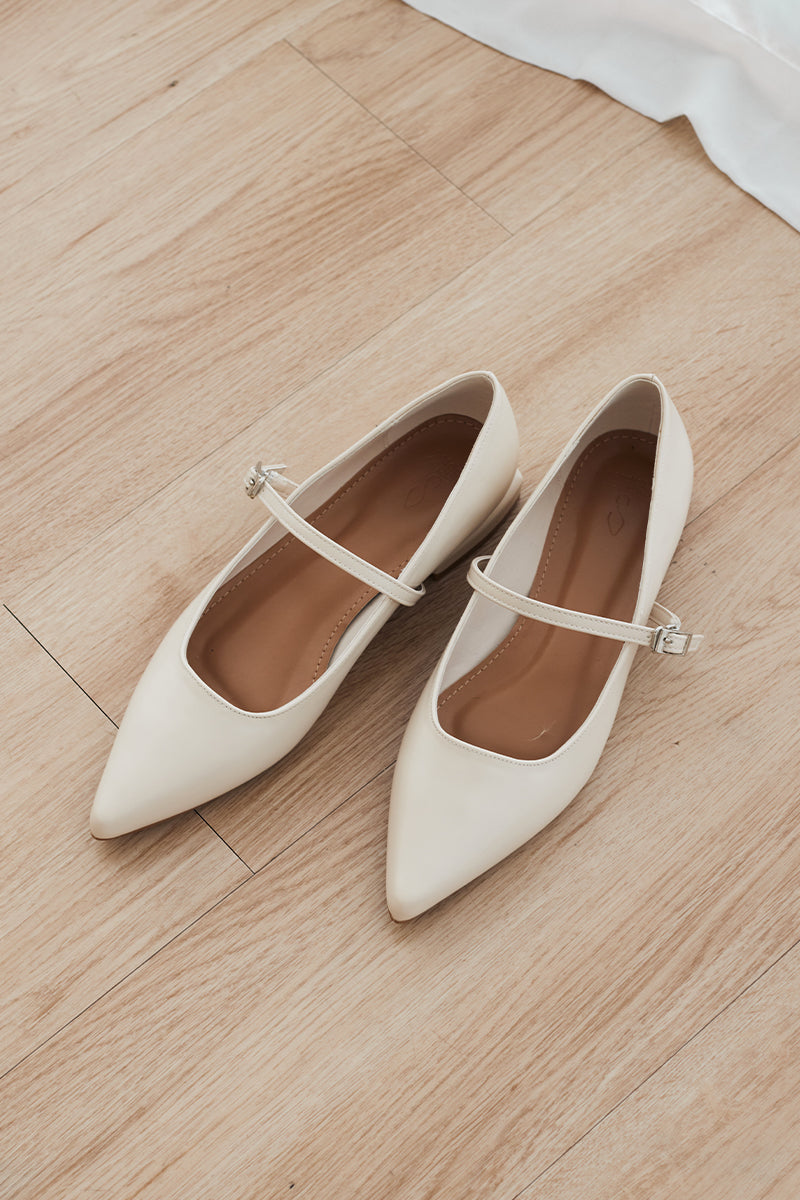 Jennie Maryjane Flats in Cream