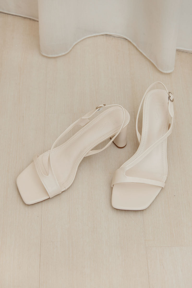 Yukki Strappy Sandal Heels in Cream