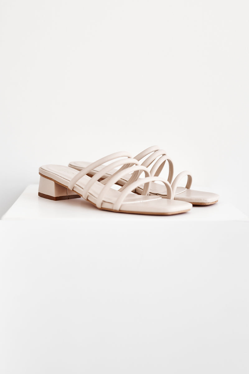 Zara Sliders in Cream