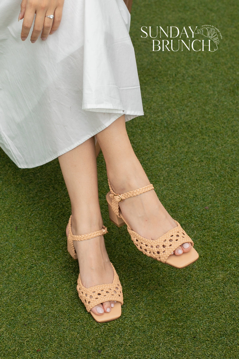 Alba Hand-Woven Sandals in Nude