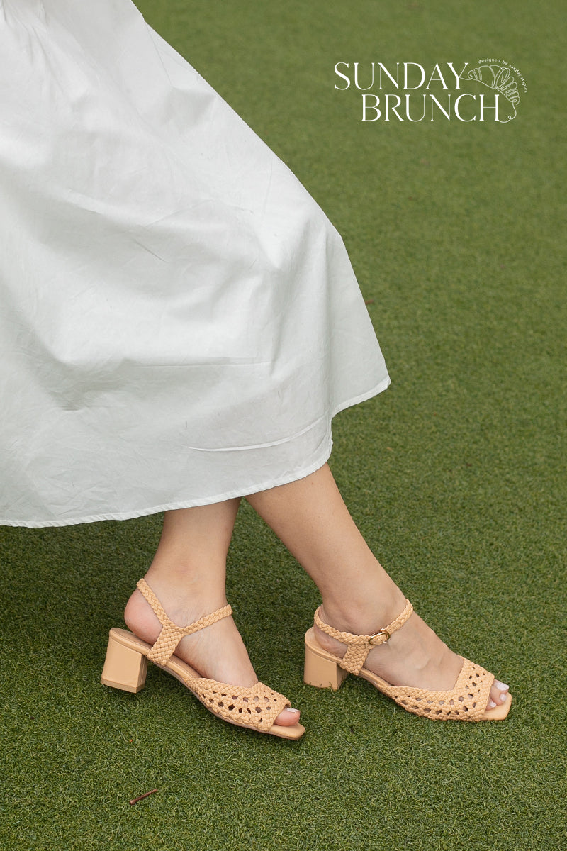 Alba Hand-Woven Sandals in Nude