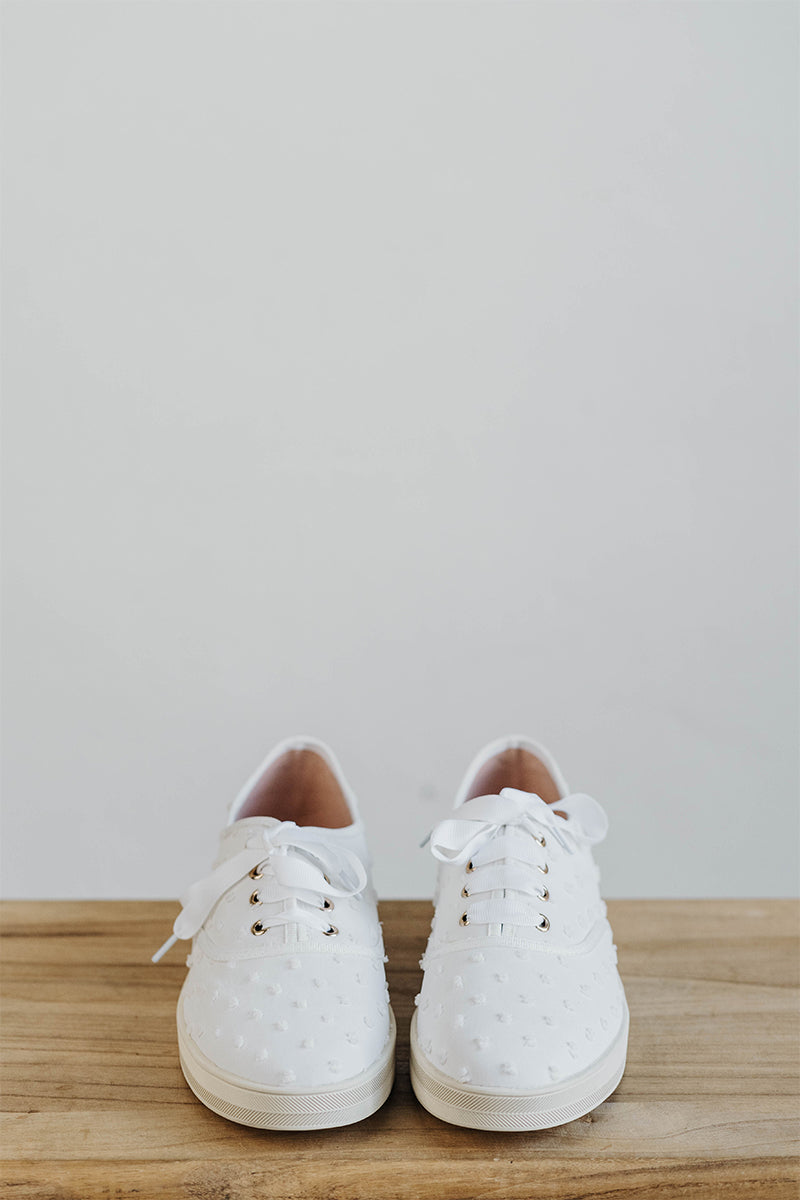 Dakota Swiss Dots Sneakers in White