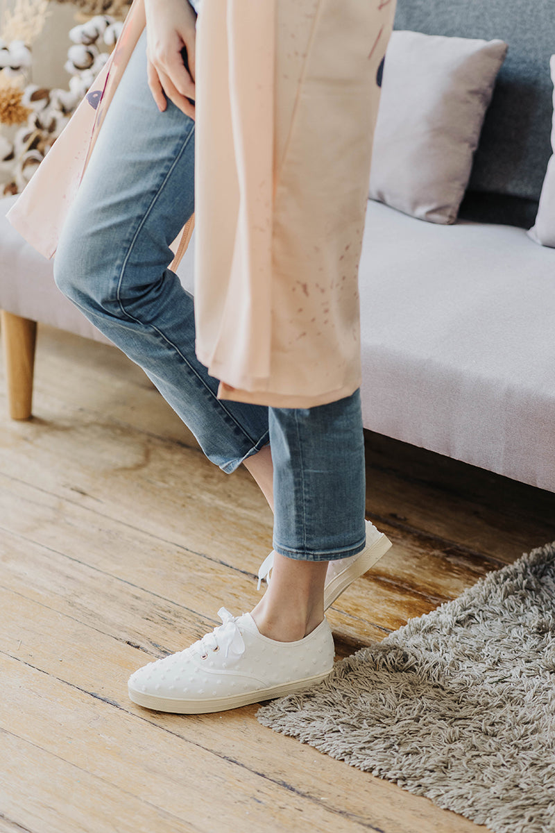 Dakota Swiss Dots Sneakers in White