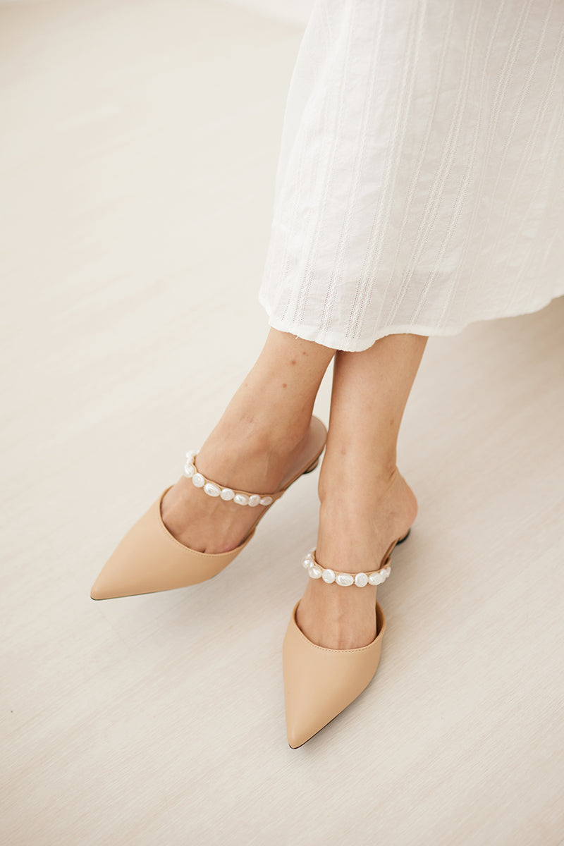 Hera Baroque Pearl Heels in Nude